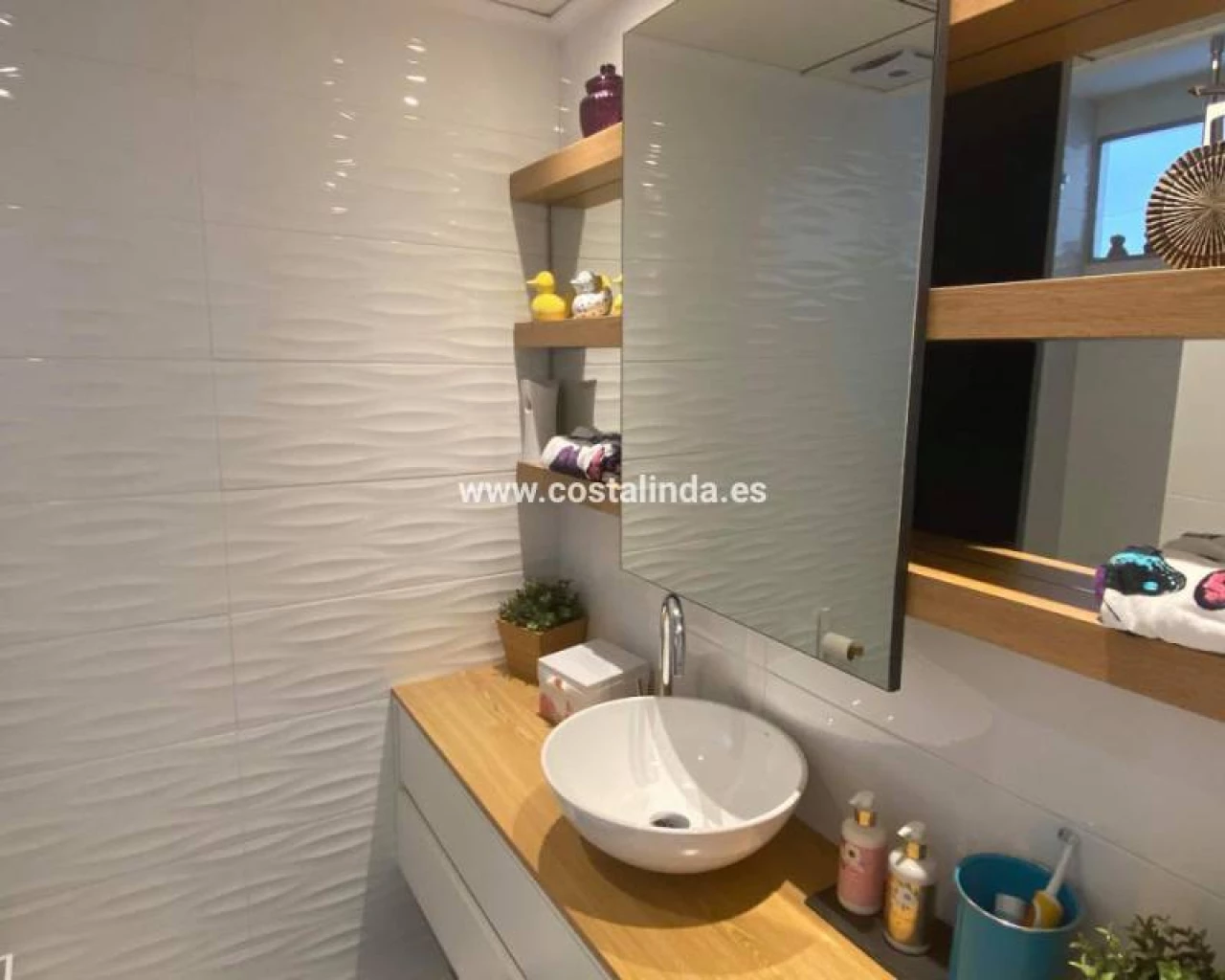 LAC 2879 | LAC 2879